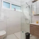 3 Bedroom Front In *