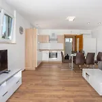 3 Bedroom Front In 马林斯卡