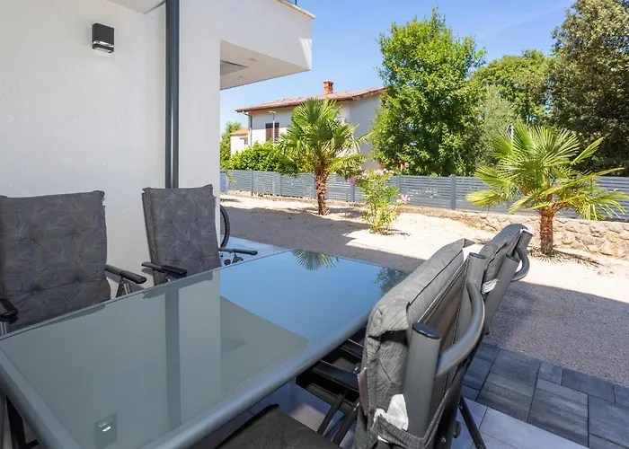 3 Bedroom Amazing In Διαμέρισμα